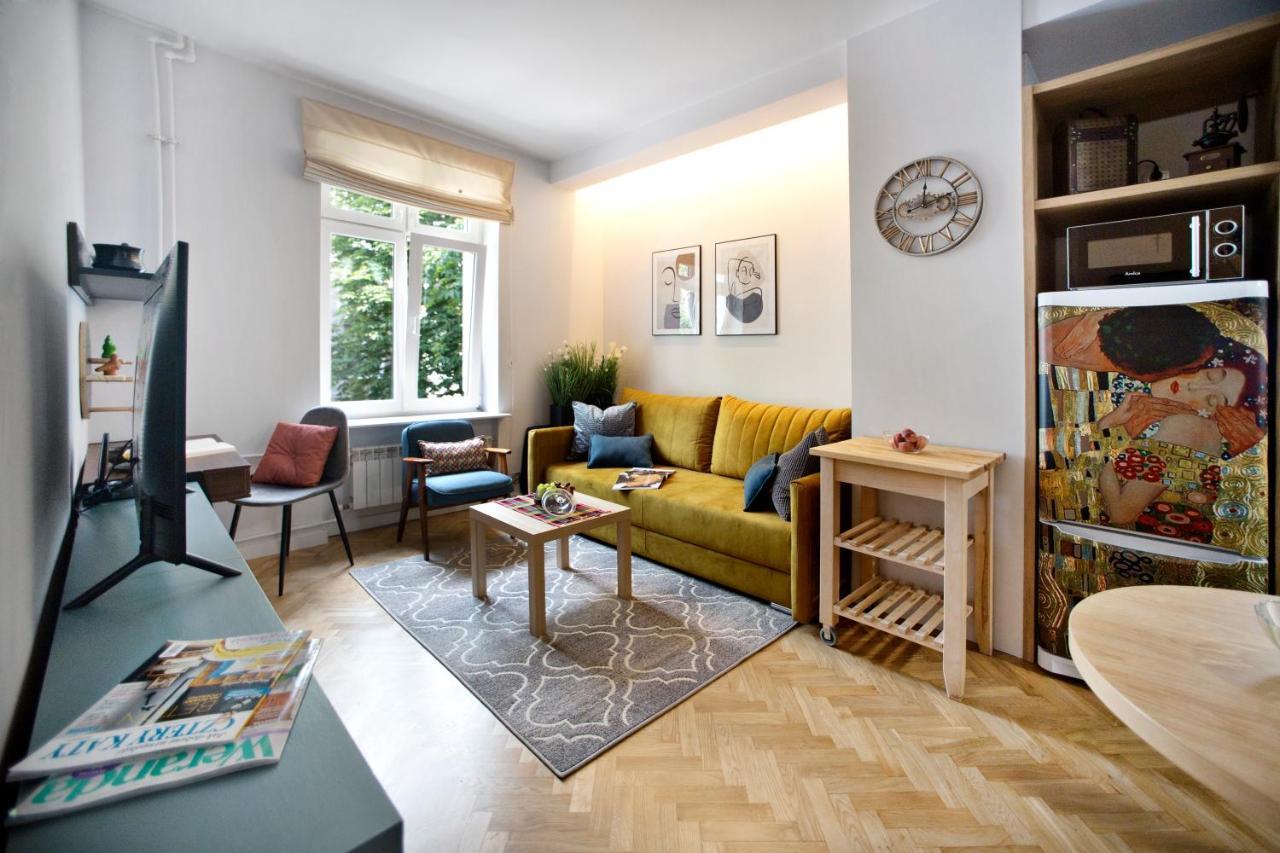 Siewierska P&O Serviced Apartments Варшава Екстериор снимка